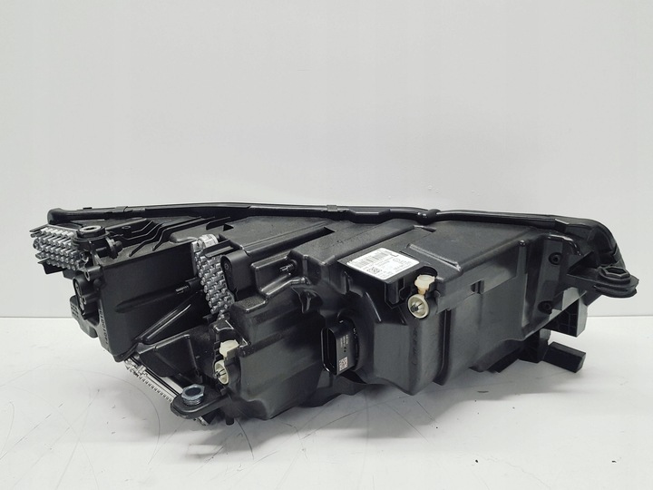 фото №11, Skoda octavia iv левая правая лампа перед 5e4941036 5e4941035 рестайлинг полный led