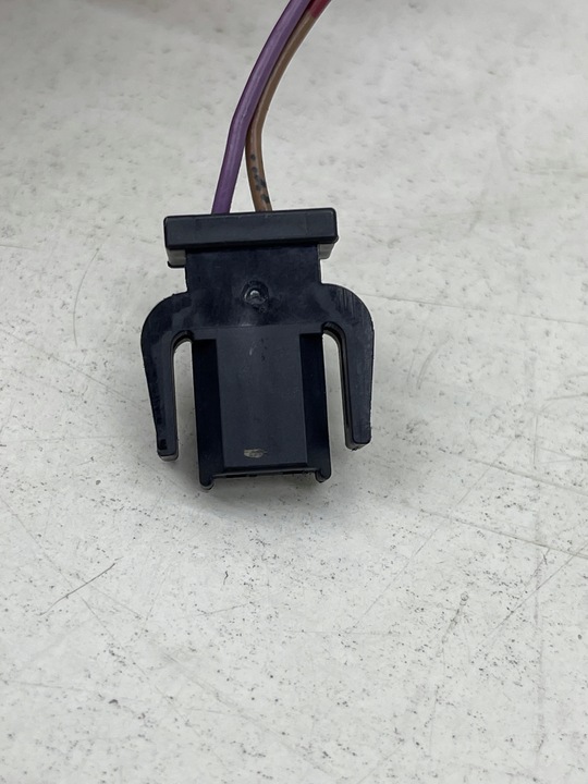 фото №7, Audi volkswagen seat skoda штекер разъём соединитель + шланг 893971632