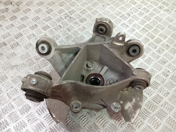 фото №2, Поворотный кулак правые зад tesla модель y 2019-