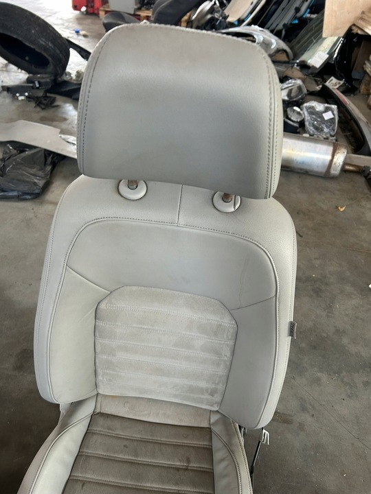 фото №7, Сидіння переднє підлокітник лівий консоль середня тунель volkswagen passat b7