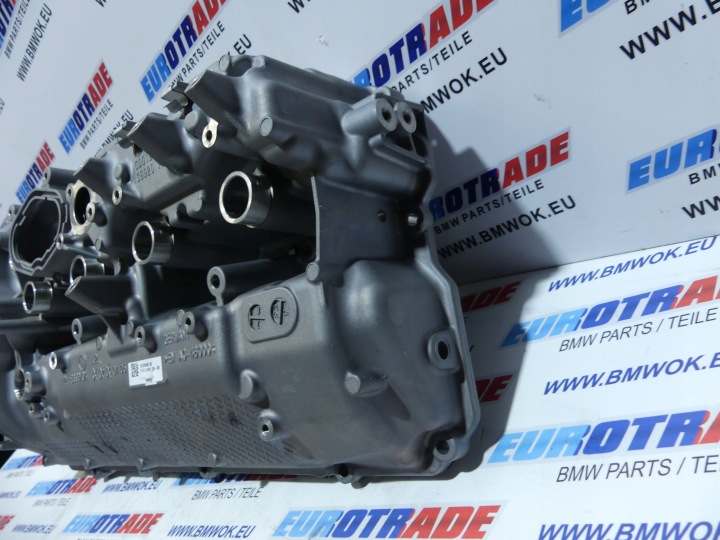 фото №5, Bmw f90 f91 f92 f93 f95 f96 s63 кришка клапанів cyl 5-8 8699194 8699195