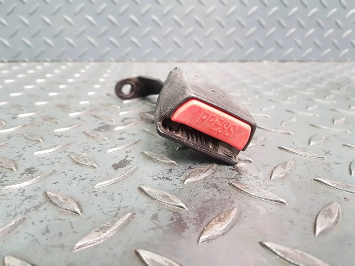 фото №6, Застібка ременя безпеки праві зад 7 007 748 bmw 3 e46 cabrio