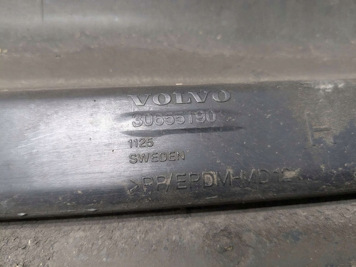 фото №7, Планка накладка пороговая порога правая 30655190 volvo xc90 02-06r дорестайлинг