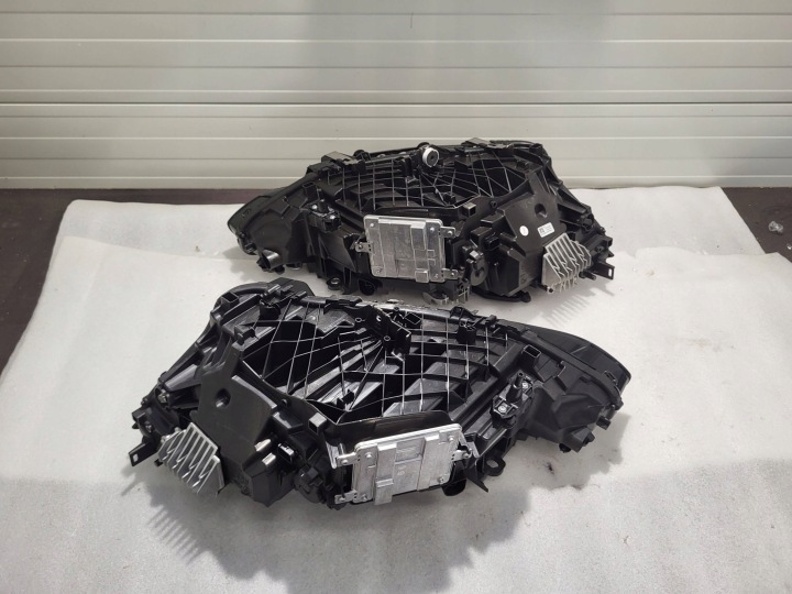 фото №8, Bmw 4 g22 полный led тёмное usa комплект лампа передних 9505114