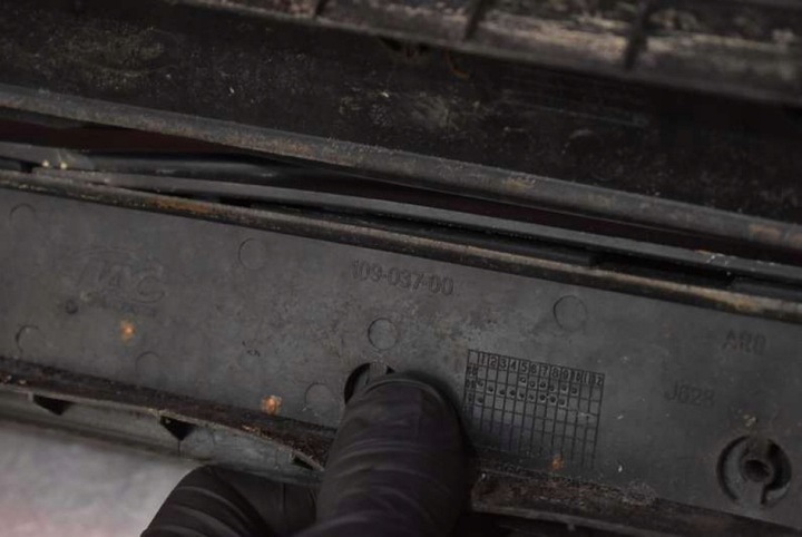 фото №16, Рейлинг рейлинги крышные комплект чёрные 9681135477 citroen c5 ii x7 iii универсал