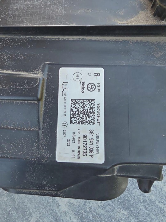 фото №15, Vw passat b8 3g1 рестайлінг лампи перед повний led база базовий 3g1941035p 3g1941036p
