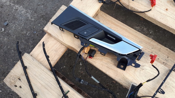 фото №7, S4 b9 a4 8w ручка подсвечиваемый дверь ambiente eu