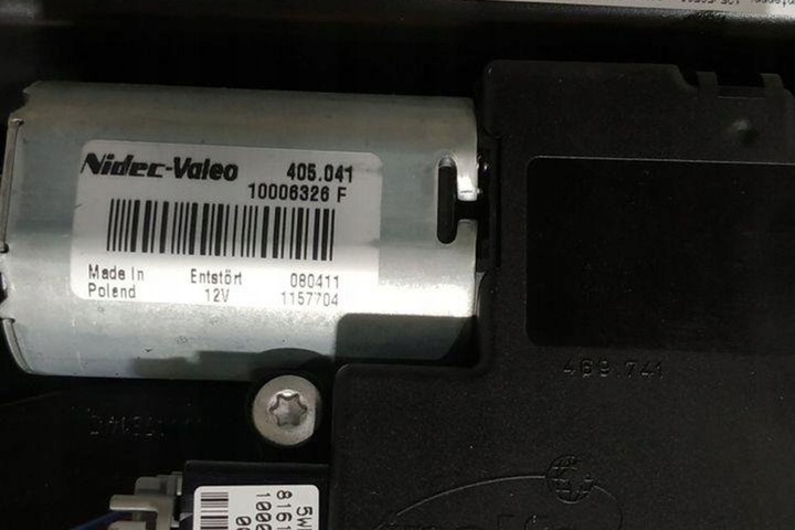 фото №8, Люк mercedes-benz c w204 2048200808 2.99l дизель 165kw 2010