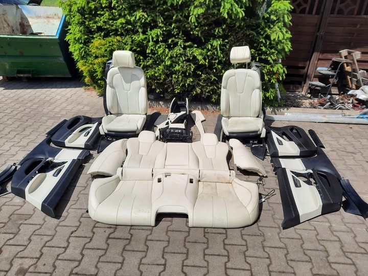 фото №11, Сидіння bmw m6 f06 2017 світлий салон обшивки двері карти підлокітник шкіра