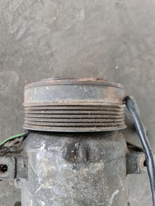 фото №6, Компрессор кондиционера audi a8 d2 4.2 077260803b