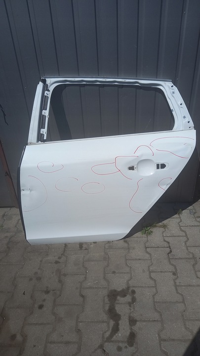 фото №1, Двері ліві зад volvo v60 11r пошкоджені