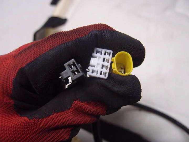 фото №14, Обшивка сидіння диван комплект hyundai kona ev