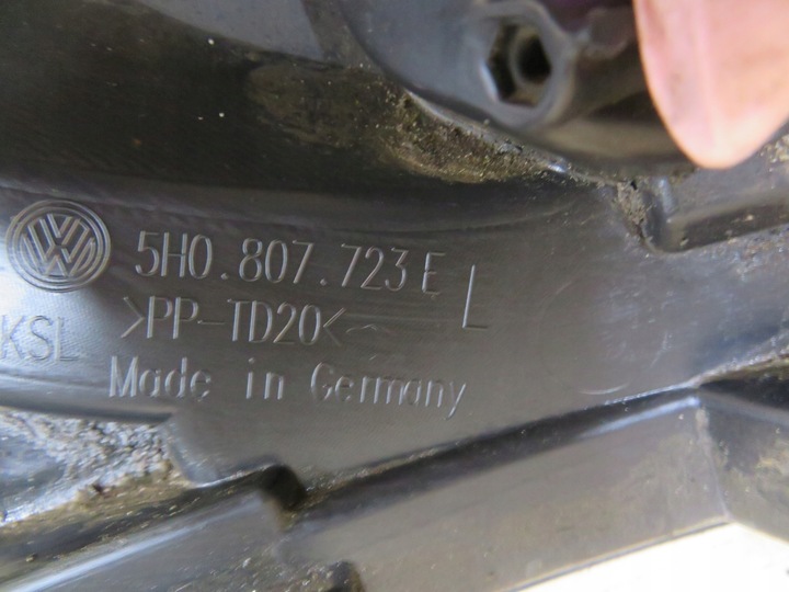 фото №12, Ковзун бампера перед лівий vw golf viii 5h0807723e