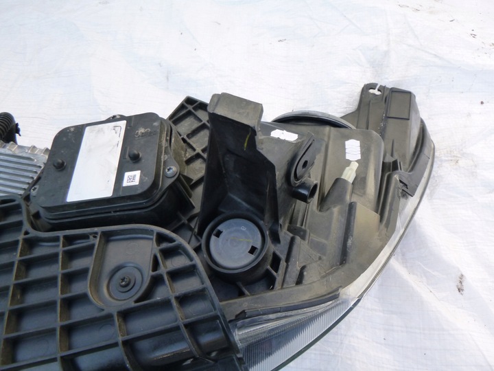 фото №11, Лампа перед права bixenon kuga mk2 рестайлінг st-line