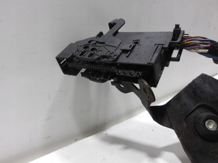 фото №9, Джгут проводки блок запобіжників 82111-0f750 toyota verso 2.0 d4d