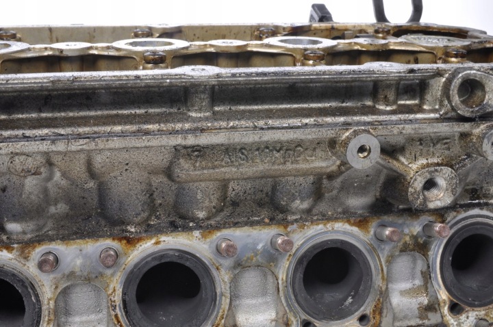 фото №11, Volkswagen golf v 2.5 20v головка 07k103373d