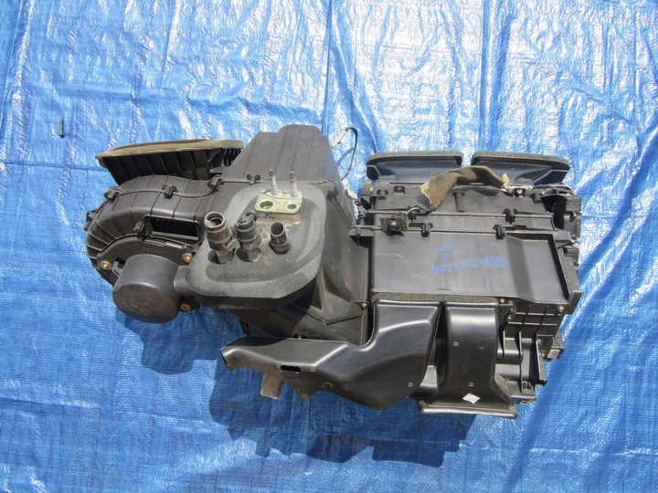 фото №3, Trailblazer 4.2i обігрівач повітродувка корпус eu