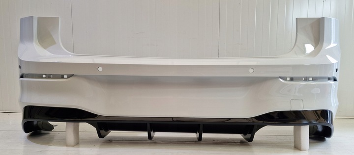 фото №2, Бампер задній golf viii 8 r-model hb 4pdc lc9a бампер зад 5h6807421b