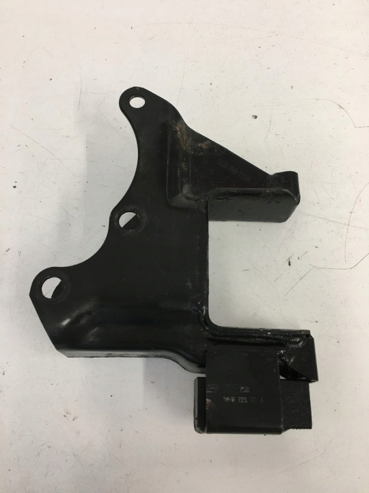 фото №14, Skoda roomster 06-10 1.9 tdi bsw bls кронштейн коробки кпп / коробка передач 6q0199111r