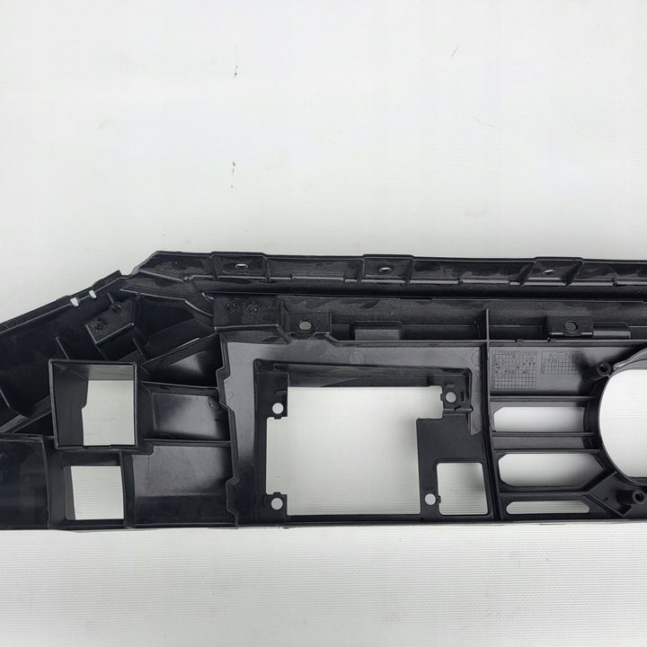 фото №13, Audi rs7 4k8807233d zmocnienie бампера перед