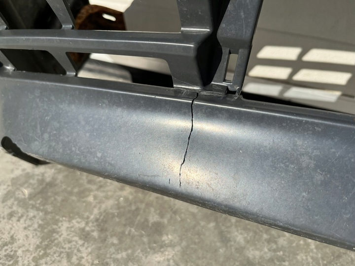 фото №9, Бампер перед переднє mercedes w124 вузька планка 1248850825 1985-1989