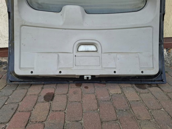 фото №14, Задняя крышка chrysler grand voyager v lx 08-11 чёрный металлик демонтаж