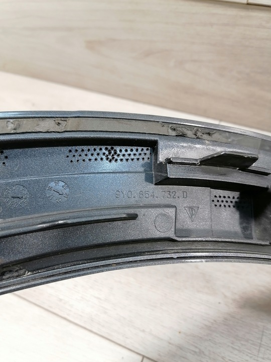 фото №11, Cayenne планка крыло правый зад 9y0854732d