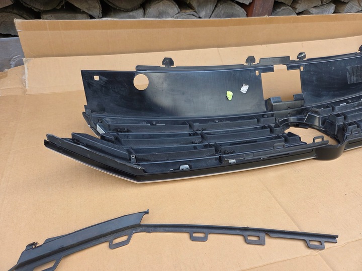 фото №6, Решітка решітка радіатора vw passat b8 r-linie 14-18r передній рестайлінг