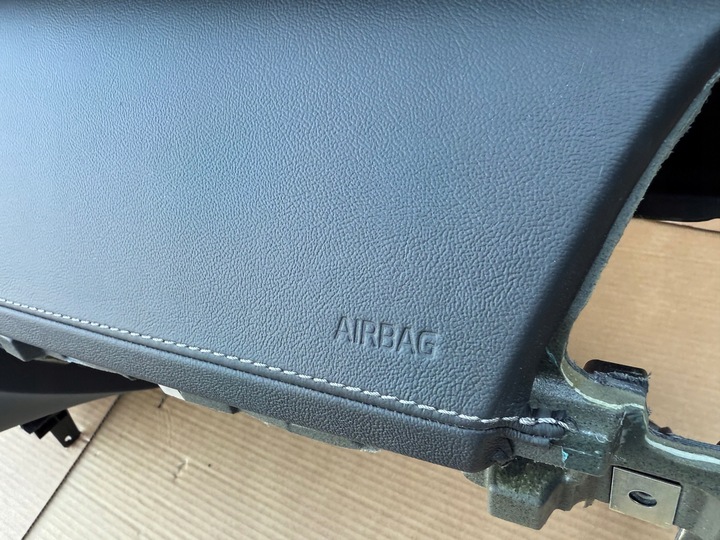 фото №6, Volvo xc90 2 ii панель роздавальна консоль шкіра шкіряний