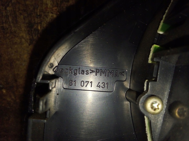 фото №16, Спідометр  манометр audi оригінальний номер 8d0919861f 81071431