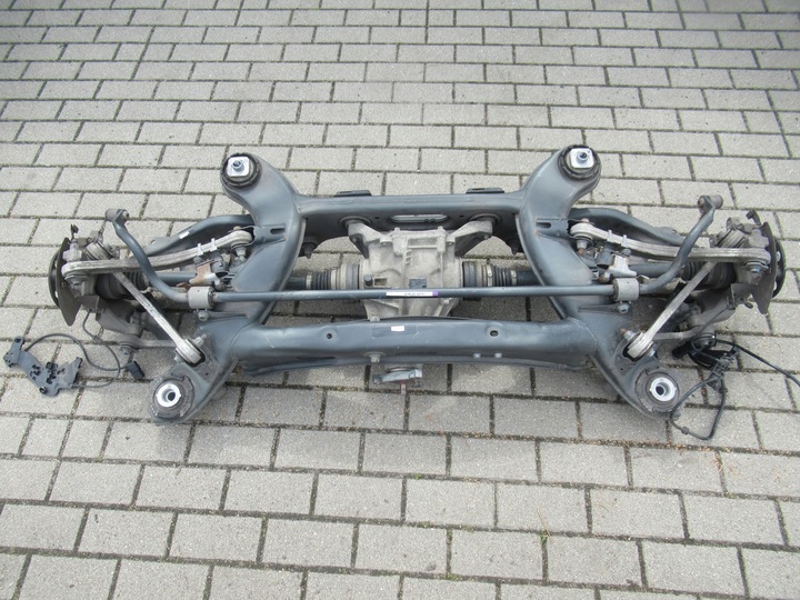 фото №1, Mercedes w205 підвішування зад задні 4.3 c43 amg a2053503324