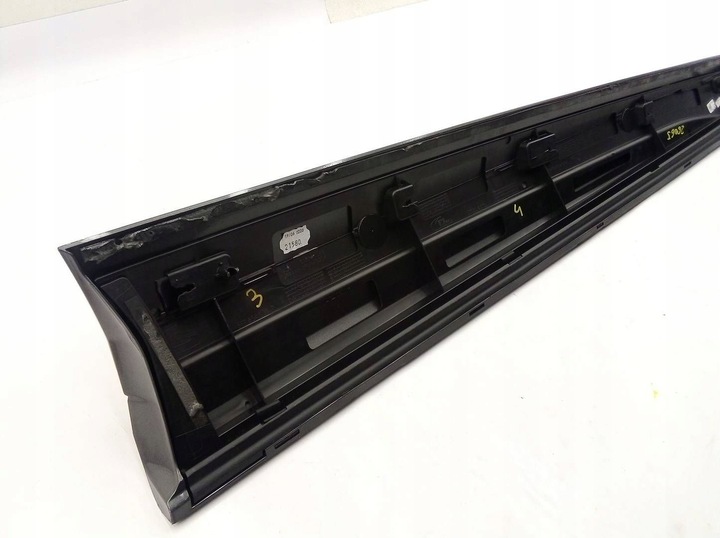 фото №8, Cupra formentor 2021 5ff854939b планка двері перед сторона ліва