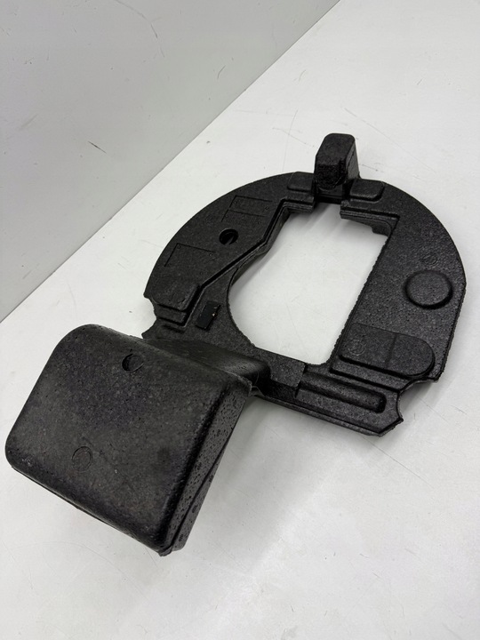 фото №12, Audi a6 c7 наполнитель багажника бардачок na инструменты винт ушко ключ