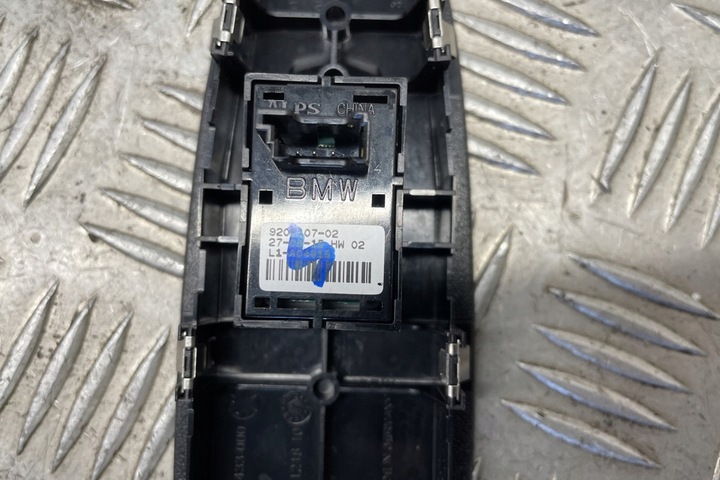 фото №8, Кнопка управление стекло задних правых дверь bmw 4 gran купе f36