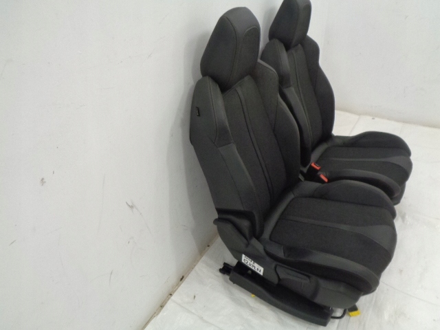 фото №15, Peugeot 5008 ii gt line сидіння задні зад ремені kpl