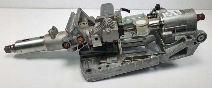 фото №6, Рульова колонка mercedes w204 a2044600716 pp204462206