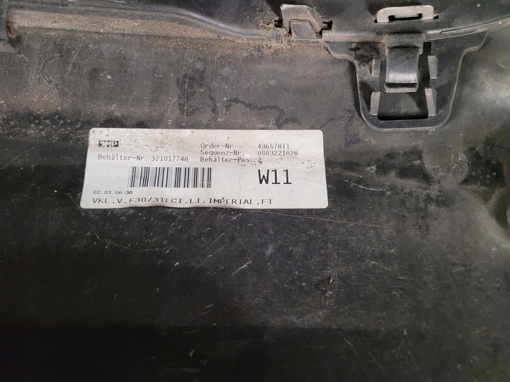 фото №13, Bmw f30 f31 бампер переднее люкс рестайлинг a89 imperialblau wstawki хром