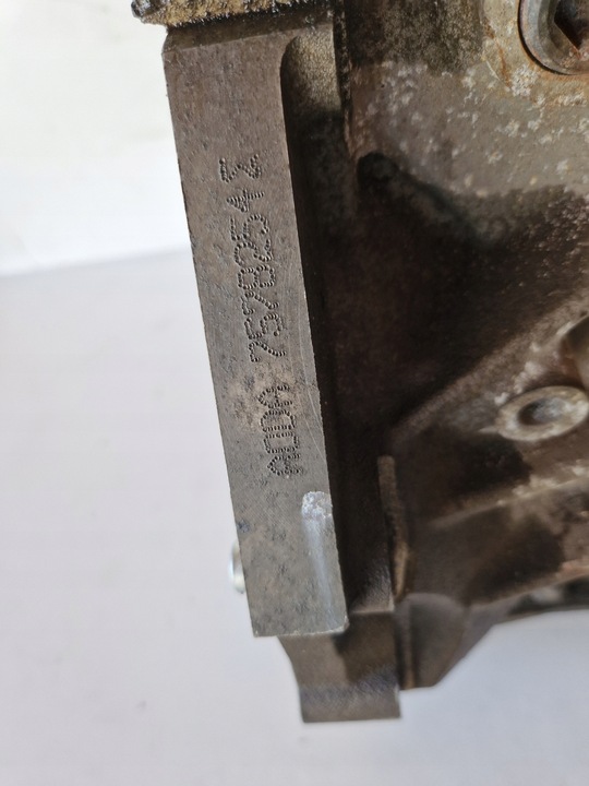 фото №6, Блок двигателя ford c-max mk1 2.0 b 16v 145km aoda