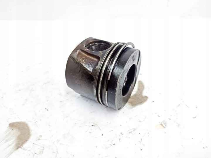 фото №10, Mercedes-benz cls c219 2005 поршни