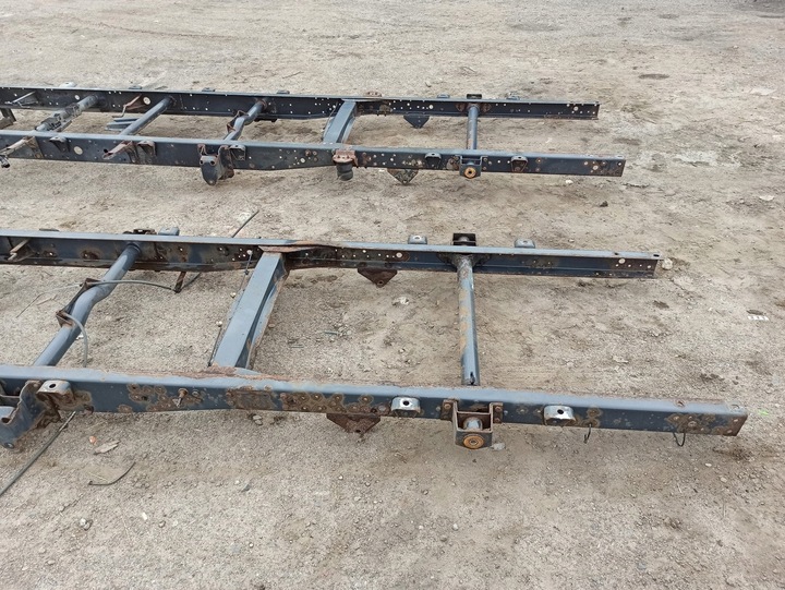 фото №15, Рама iveco daily 35s 99-14 dł. 5,50m расстояние между отверстиями 3.30m