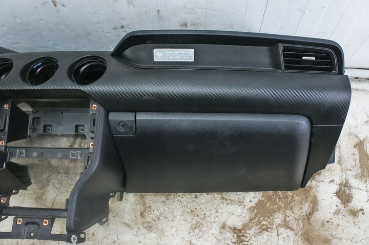 фото №7, Rk007 ford mustang vi ^ панель капот pulpit консоль usa