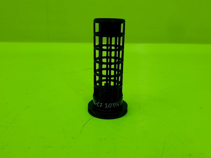 фото №1, Крепление фильтра масла a6 c7 a7 q5 a8 s4 b8 q7 3.0tfsi cre 1130012s01