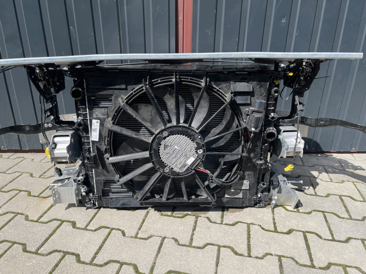 фото №9, Bmw 7 g11 g12 lci рестайлинг бампер pas усилитель радиатор лампы laser fv