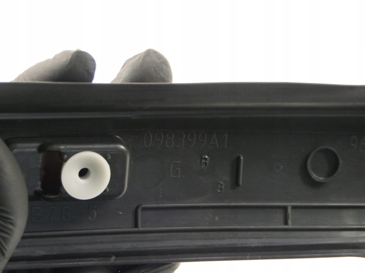 фото №7, Молдинг скла лобовий перед ліве дах citroen c4 picasso ii 13-19r. короткий