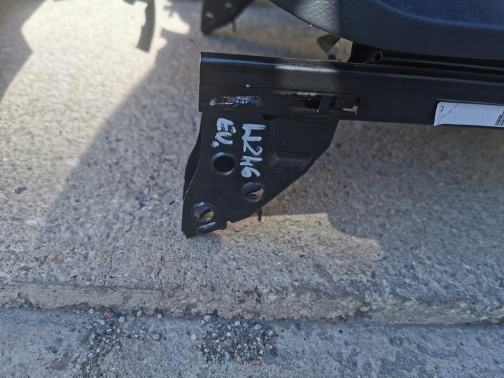 фото №9, Сиденья диван комплект mercedes b-klasa w246 eu