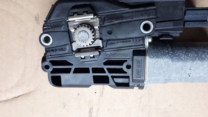 фото №8, A4 b9 8w моторчик люк панорамы перед