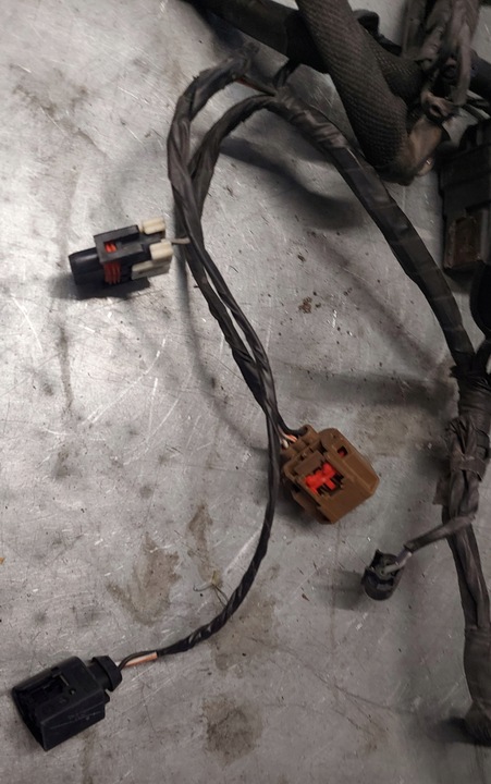 фото №10, Voyager town caravan 11-13r установка ременя перед