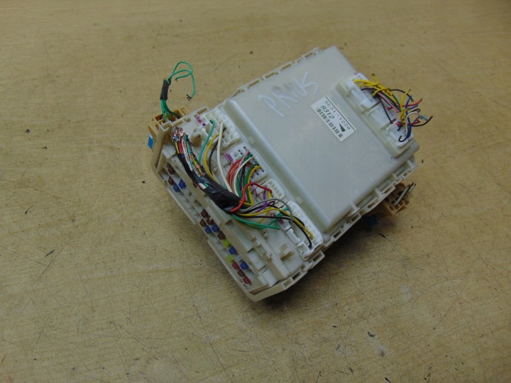 фото №8, Модуль bsi коробка предохранителей toyota prius ii гибрид 5e31-1220
