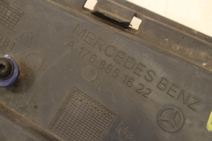 фото №7, Правая решётка бампера перед 1768851622 mercedes w176 amg