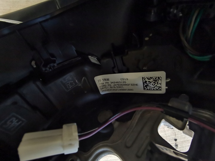 фото №11, Ford focus mk4 - руль мультифункция